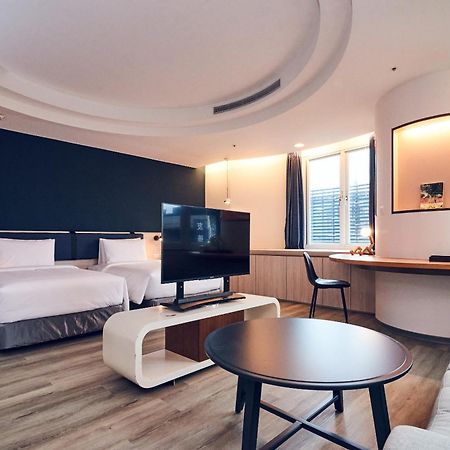 Check Inn Select Taipei Nangang Exterior foto